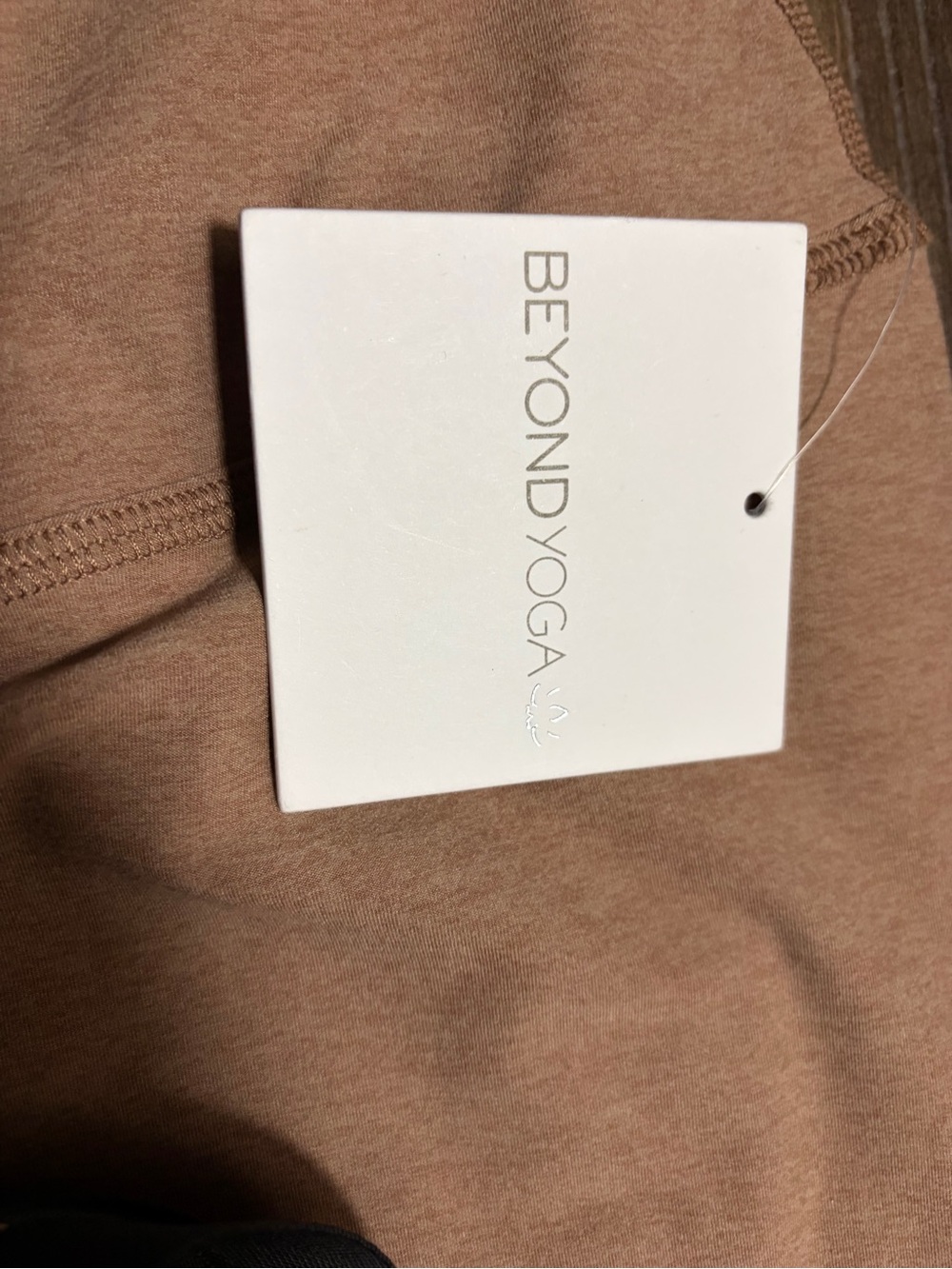 Beyond Yoga Spacedye At Your Leisure Crossover Midi Leggings Tan XL - Picture 3 of 5